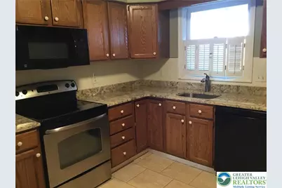 390 Fairview Street, Emmaus, PA 18049 - Photo 8