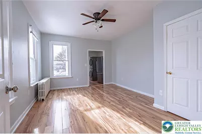 732 2nd Street #2nd Floor, Catasauqua Boro, PA 18032 - Photo 4