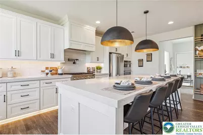 5403 Red Oak Drive, Upper Saucon Township, PA 18036 - Photo 12