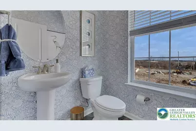 1130 Meadowlark Drive, Upper Macungie Township, PA 18051 - Photo 12