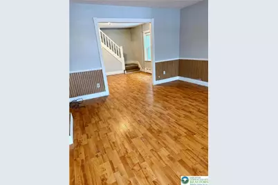 811 S 10th Street, Allentown City, PA 18103 - Photo 6