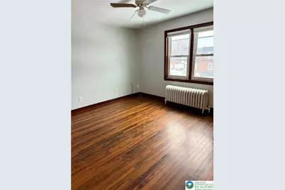 811 S 10th Street, Allentown City, PA 18103 - Photo 12