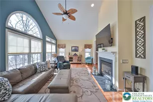 134 Glenmoor Cir S, Easton, PA 18045 - Photo 14