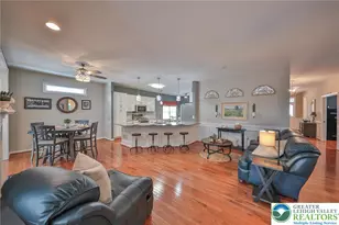 134 Glenmoor Cir S, Easton, PA 18045 - Photo 6