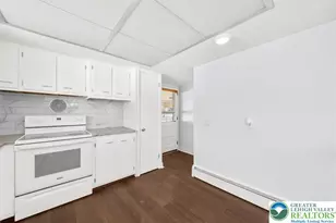 329 Juniata St, Allentown City, PA 18103 - Photo 10