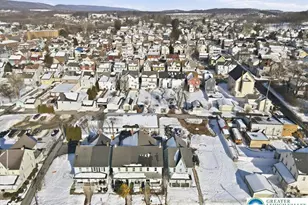 143 5th St, Slatington Boro, PA 18080 - Photo 24