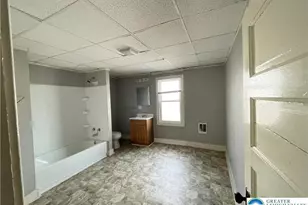 10 Valley St, Schuylkill, PA 17959 - Photo 4