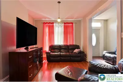 389 W Turner Street, Allentown, PA 18102 - Photo 4