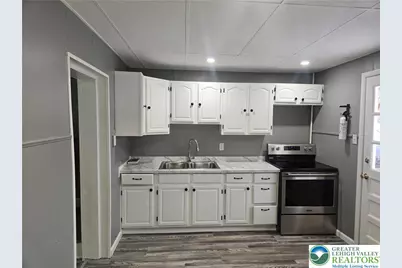 56 W Garrison Street, Bethlehem, PA 18018 - Photo 4