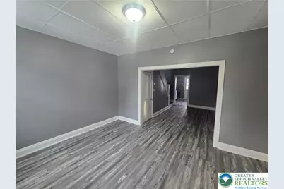 56 W Garrison Street, Bethlehem, PA 18018 - Photo 2