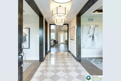 5401 Red Oak Drive, Upper Saucon Township, PA 18049 - Photo 2