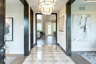 5401 Red Oak Dr, Upper Saucon Township, PA 18049 - Photo 2