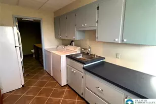 407 E Plainfield Ave, Pen Argyl Boro, PA 18072 - Photo 6