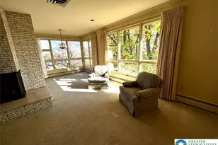 407 E Plainfield Ave, Pen Argyl Boro, PA 18072 - Photo 2