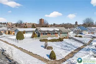 447 S 17th St, Allentown, PA 18104 - Photo 6