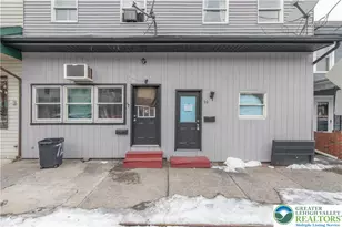 70 Catawissa St, Nesquehoning, PA 18240 - Photo 2