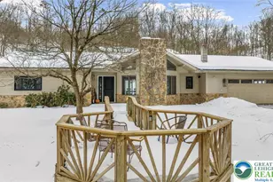 7112 Country Spring Rd, Lowhill Twp, PA 18066 - Photo 2