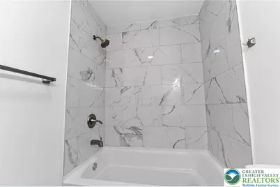 708 Cherokee Street, Bethlehem, PA 18015 - Photo 16