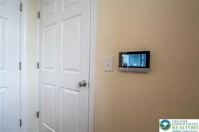 418 W Race Street #7, Pottsville, PA 17901 - Photo 8