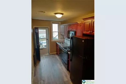 228 W 3rd Street, Bethlehem, PA 18015 - Photo 2