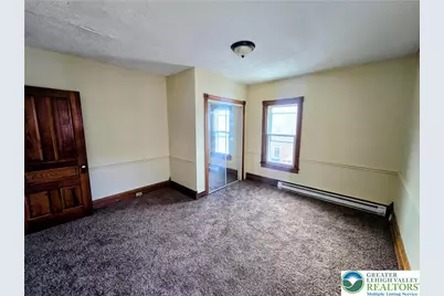 916 Washington Street, Allentown, PA 18102 - Photo 8