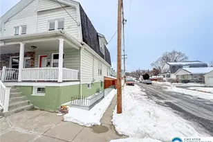 901 Reynolds St, Easton, PA 18042 - Photo 2