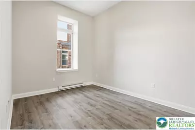 109 S Centre Street #2, Pottsville, PA 17901 - Photo 4