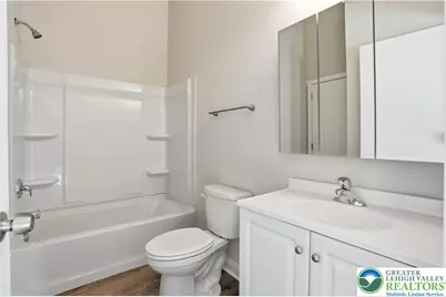 109 S Centre Street #2, Pottsville, PA 17901 - Photo 6