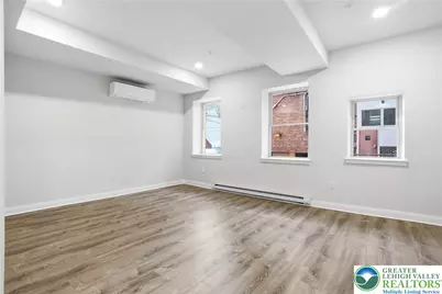 109 S Centre Street #3, Pottsville, PA 17901 - Photo 4