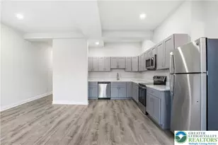 109 S Centre St, Pottsville, PA 17901 - Photo 8