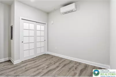 109 S Centre Street #8, Pottsville, PA 17901 - Photo 4