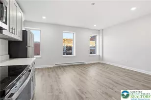 109 S Centre St, Pottsville, PA 17901 - Photo 10