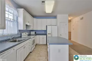 2064 Kingsview Rd, Lower Macungie Township, PA 18062 - Photo 34