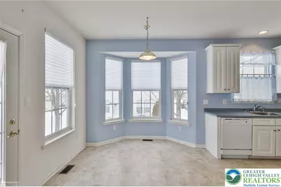 2064 Kingsview Road, Lower Macungie Township, PA 18062 - Photo 42