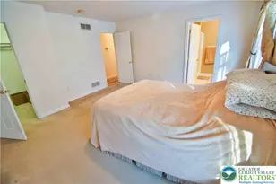 1357 N Cottonwood Rd, Lehigh Township, PA 18038 - Photo 16