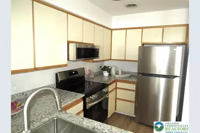 4747 Cheryl Drive, Hanover Twp, PA 18017 - Photo 12