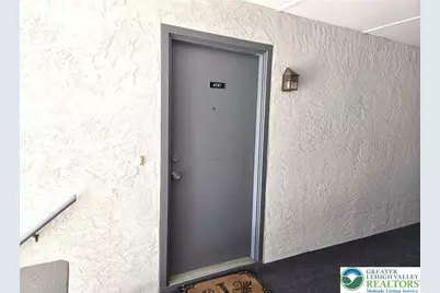 4747 Cheryl Drive, Hanover Twp, PA 18017 - Photo 2