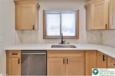 7718 Sweetwood Drive, Lower Macungie, PA 18062 - Photo 20