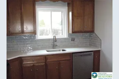 950 Cold Spring Road #1, Lower Macungie Twp, PA 18103 - Photo 6