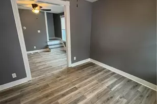 513 Spruce St, Easton, PA 18042 - Photo 2