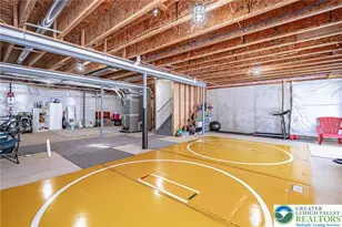 8542 Mayfair Ct, Upper Macungie Township, PA 19031 - Photo 48