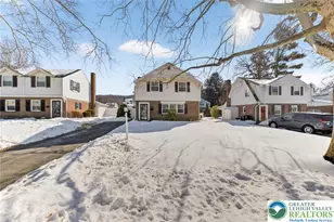 926 Buttonwood St, Emmaus Boro, PA 18049 - Photo 1