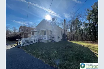 3749 Mountain View Drive, Lehigh Township, PA 18038 - Photo 8