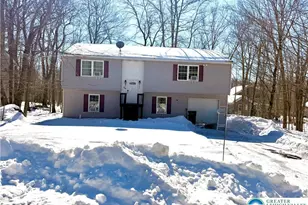 8440 Bear Trail Dr, Tobyhanna, PA 18466 - Photo 2