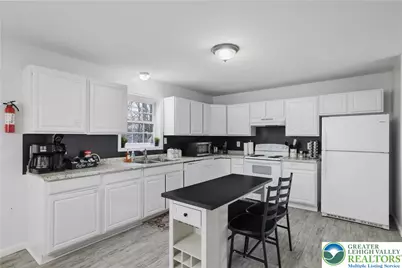 8440 Bear Trail Drive, Tobyhanna, PA 18466 - Photo 8