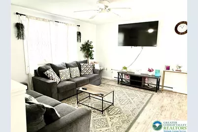 8440 Bear Trail Drive, Tobyhanna, PA 18466 - Photo 6