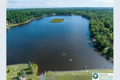 9379 Fairmount Way, Tobyhanna, PA 18466 - Photo 38