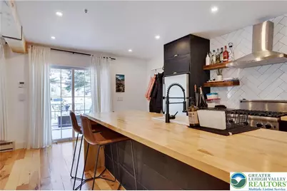 9379 Fairmount Way, Tobyhanna, PA 18466 - Photo 8