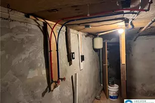 904 N 5th St, Allentown, PA 18102 - Photo 24