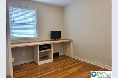 1425 Roselawn Drive, Hanover Twp, PA 18017 - Photo 12